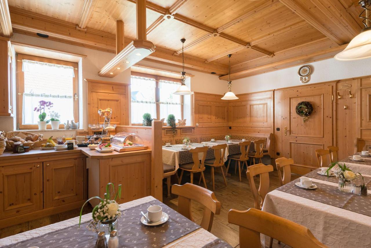 Gasthof-Pension Brauner Hirsch In Alfeld - Mittelfranken Екстериор снимка