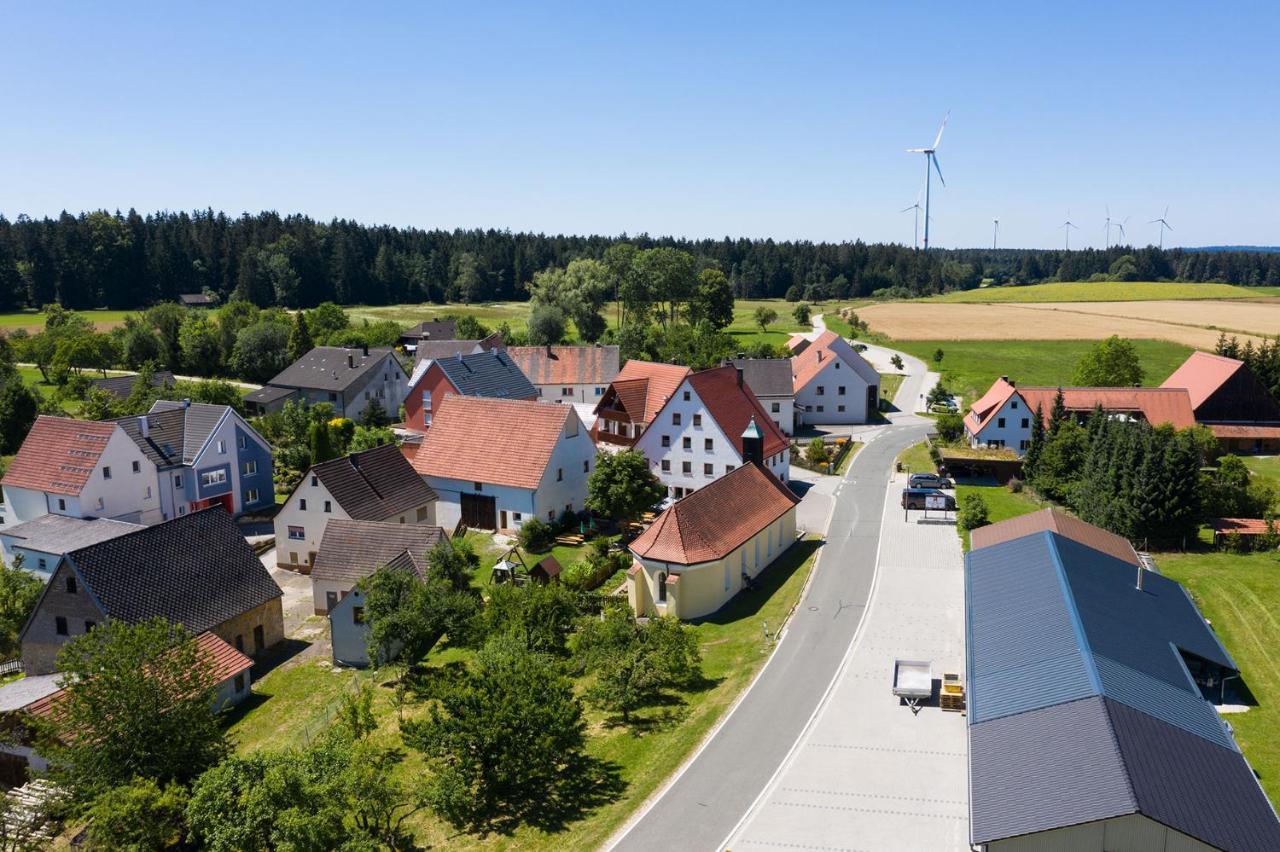 Gasthof-Pension Brauner Hirsch In Alfeld - Mittelfranken Екстериор снимка