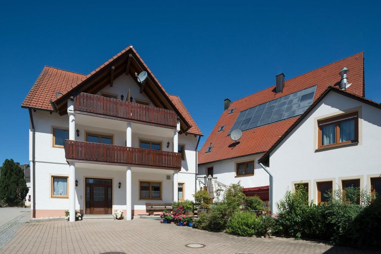 Gasthof-Pension Brauner Hirsch In Alfeld - Mittelfranken Екстериор снимка