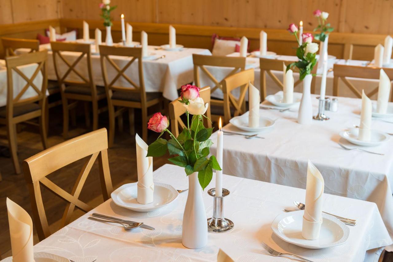 Gasthof-Pension Brauner Hirsch In Alfeld - Mittelfranken Екстериор снимка
