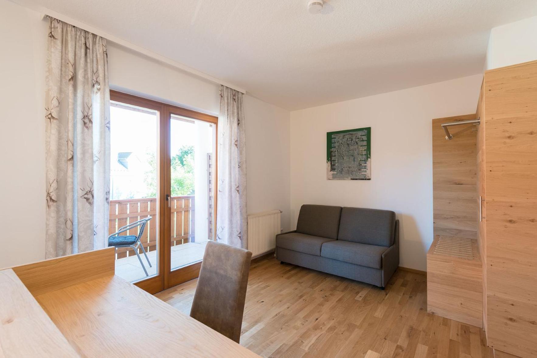 Gasthof-Pension Brauner Hirsch In Alfeld - Mittelfranken Екстериор снимка